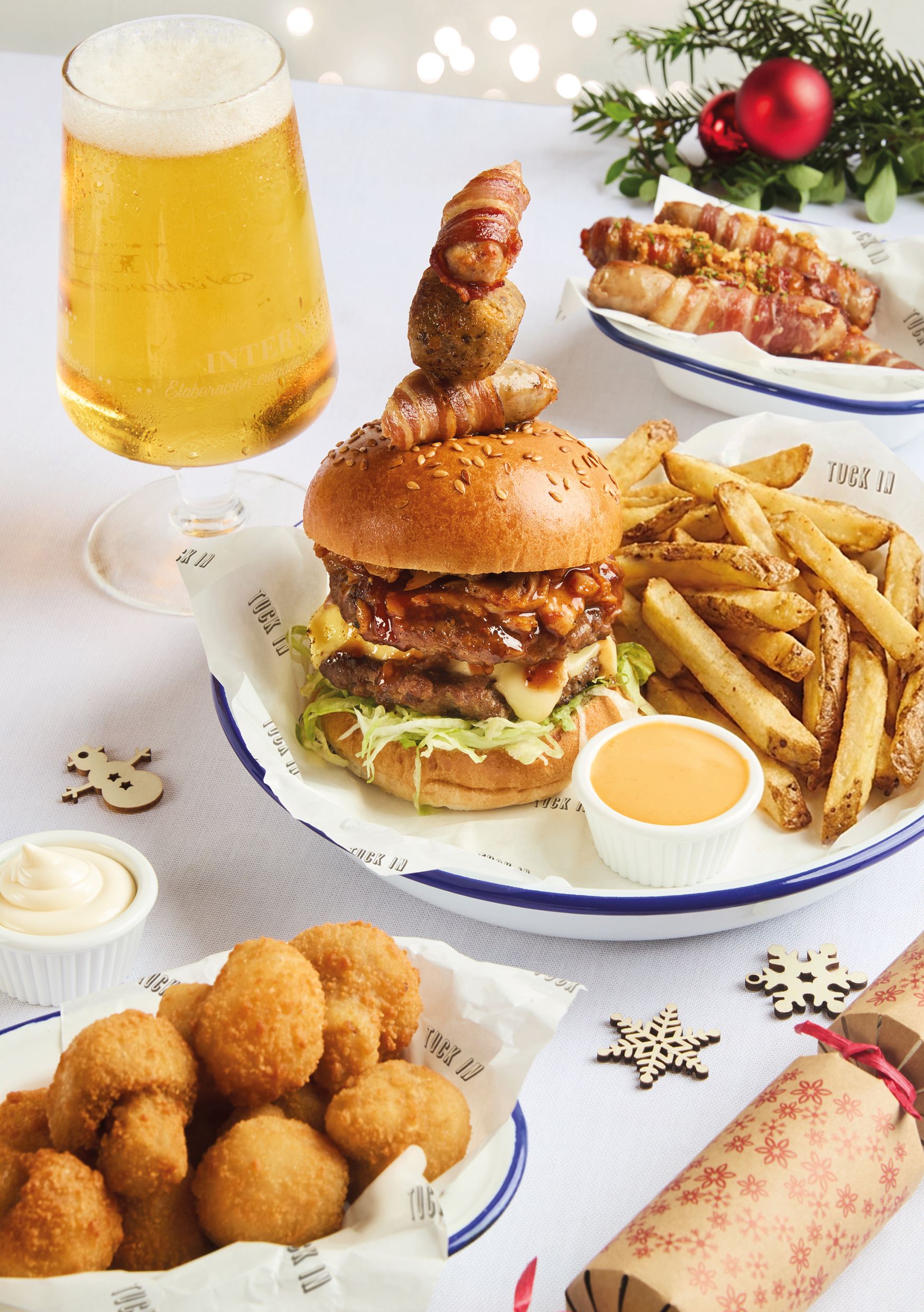 Festive Lunch & Dinner at The Wishing Well in Codrington